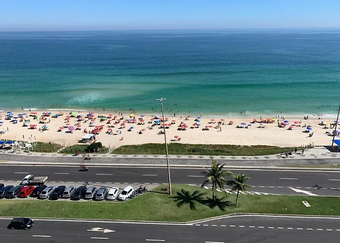Apart hotel em frente à praia da Barra da Tijuca, vista total para o mar Rio de Janeiro